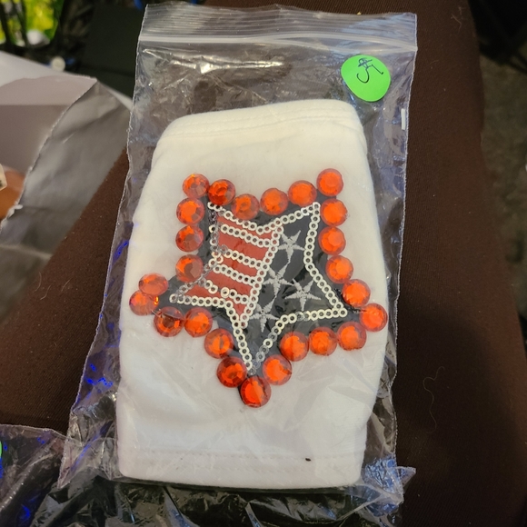 Bling Mask for $5 each 3 for$10 - Picture 3 of 4